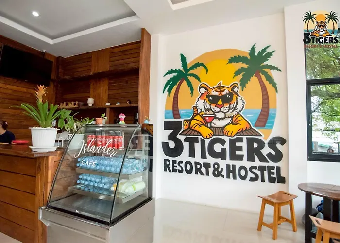 3 Tigers Resort & Hostel